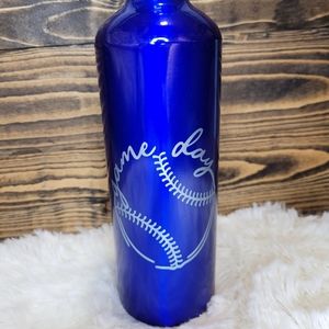 Sports water bottle